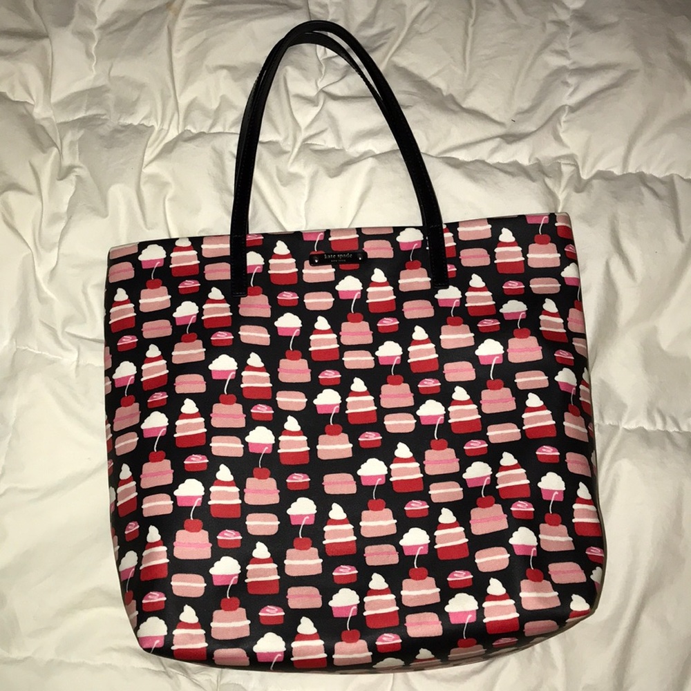 SOLD! ❤️ NWOT Kate Spade Tote ❤️